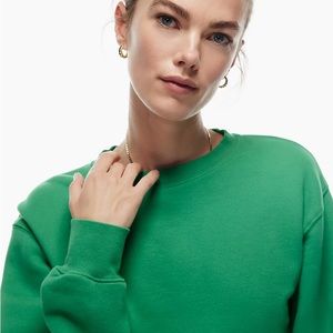 Aritzia TNA Perfect sweatshirt